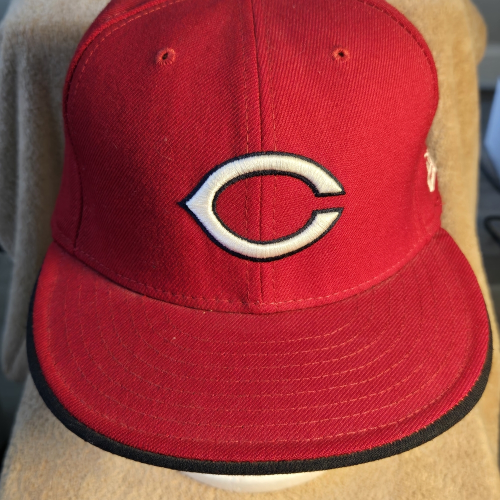 Cincinnati Reds Red MLB Fitted Baseball Cap - Picture 3 of 7